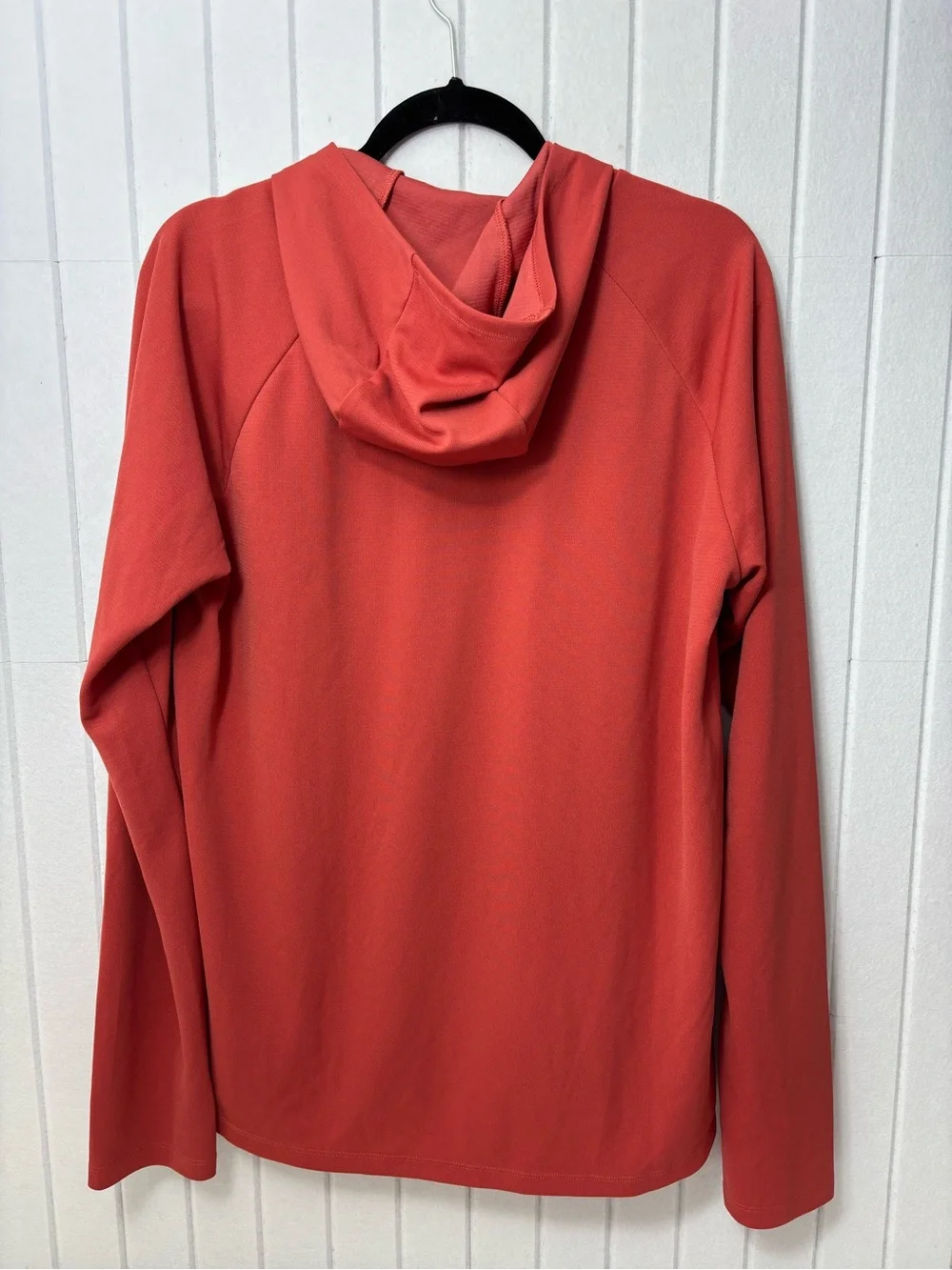 The North Face Wander Coral-Red Hooded Long Sleeve shirt Size L NEW